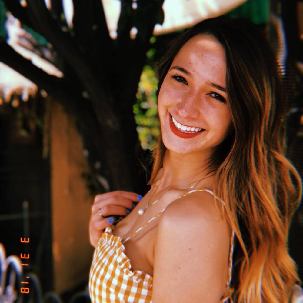 Meet your Posher, Melissa
